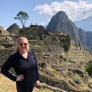 Meet your Posher, Abbey